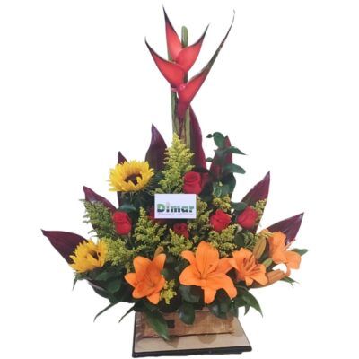 Arreglo flores surtidas con base