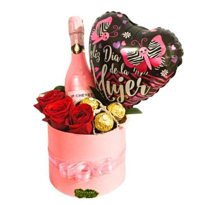 caja rosas, vino, chocolates