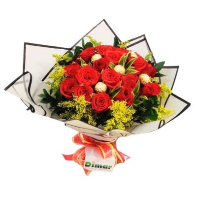 Bouquet rosa rojas y chocolates