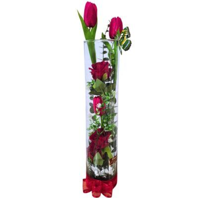Tulipanes y rosas