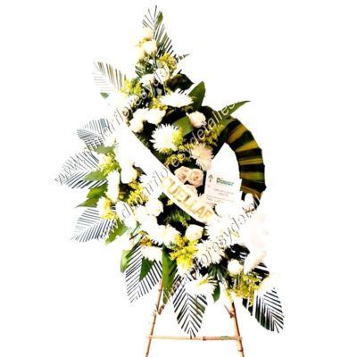 Ramo funebre de pie